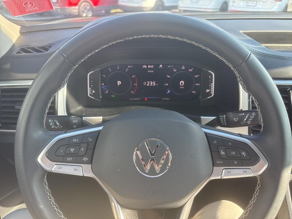 used 2023 Volkswagen Atlas car, priced at $32,495