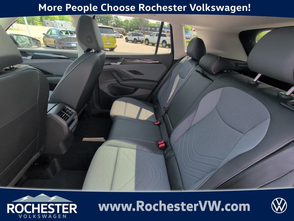 used 2025 Volkswagen Tiguan car, priced at $36,995