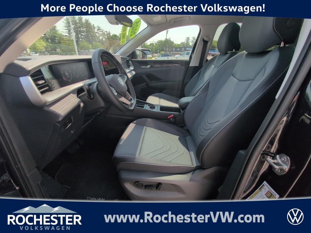 used 2025 Volkswagen Tiguan car, priced at $36,995