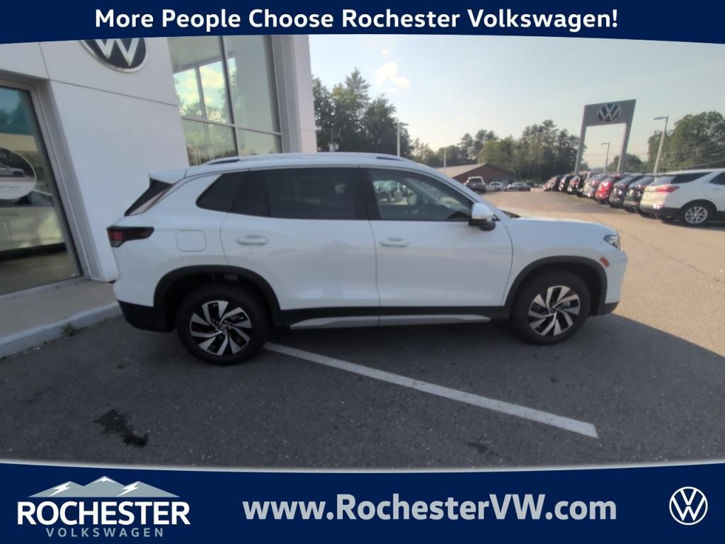 new 2025 Volkswagen Tiguan car, priced at $31,466