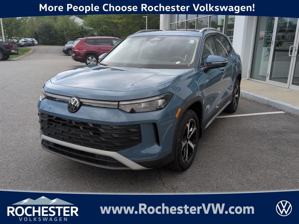 new 2025 Volkswagen Tiguan car, priced at $38,046