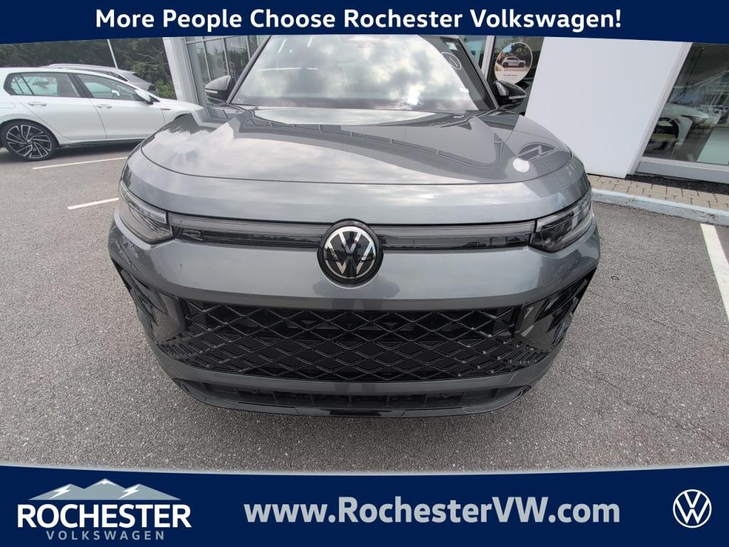 new 2025 Volkswagen Tiguan car, priced at $37,426