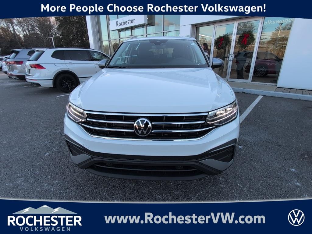 new 2024 Volkswagen Tiguan car, priced at $31,000