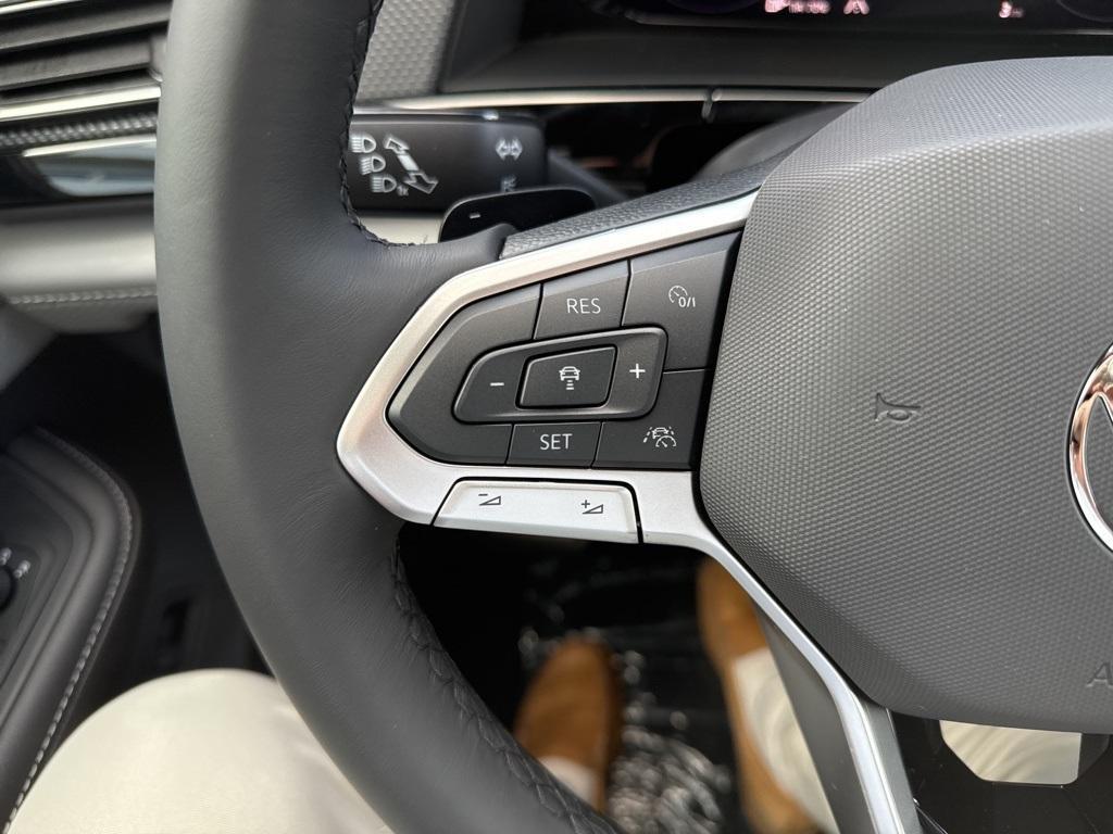 new 2026 Volkswagen Atlas Cross Sport car, priced at $50,525