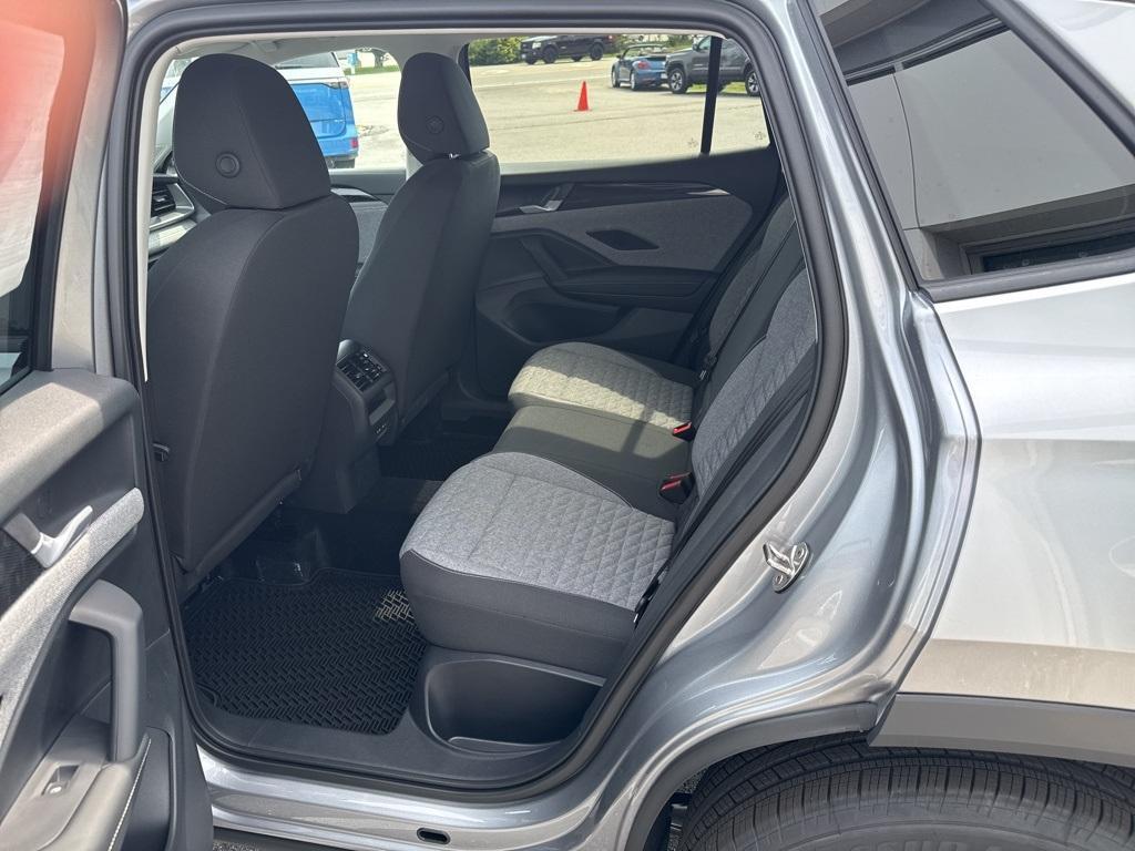 new 2025 Volkswagen Tiguan car, priced at $31,576