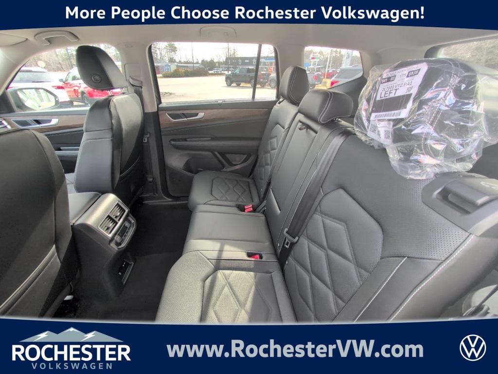 new 2025 Volkswagen Atlas car, priced at $44,127