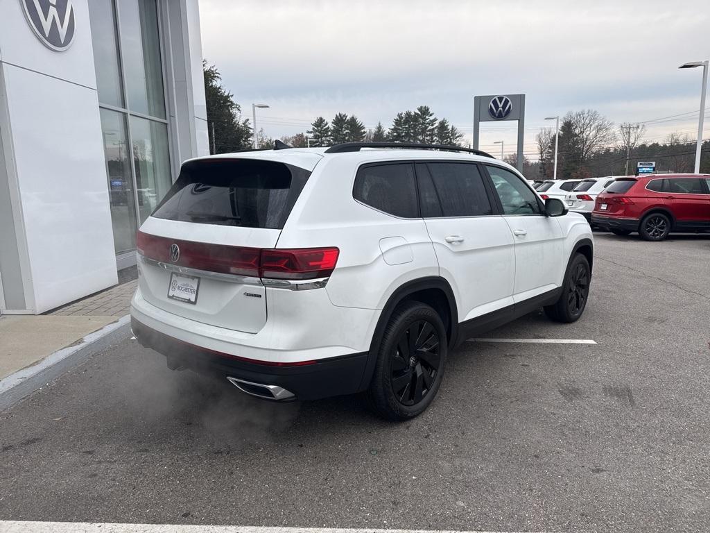 new 2026 Volkswagen Atlas car, priced at $47,386
