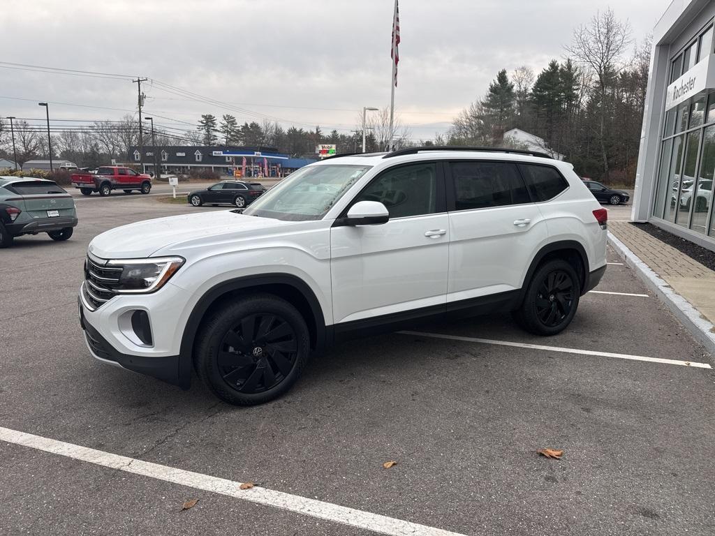 new 2026 Volkswagen Atlas car, priced at $47,386