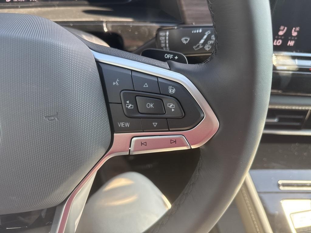 new 2026 Volkswagen Atlas car, priced at $54,822