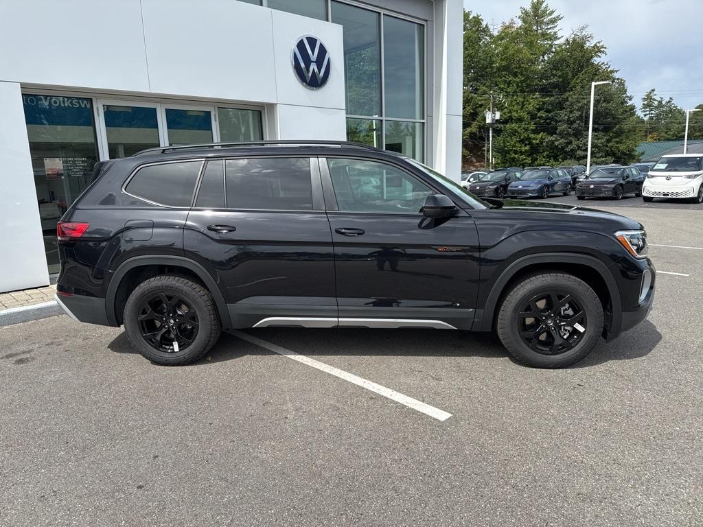 new 2026 Volkswagen Atlas car, priced at $47,208