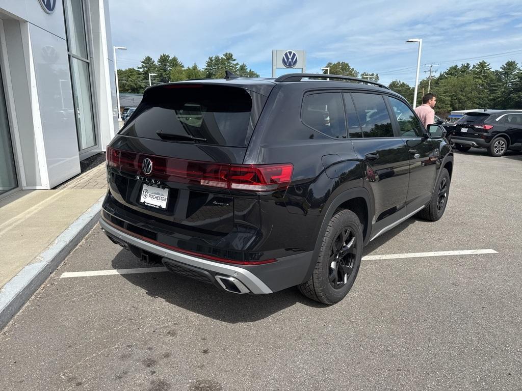 new 2026 Volkswagen Atlas car, priced at $47,208