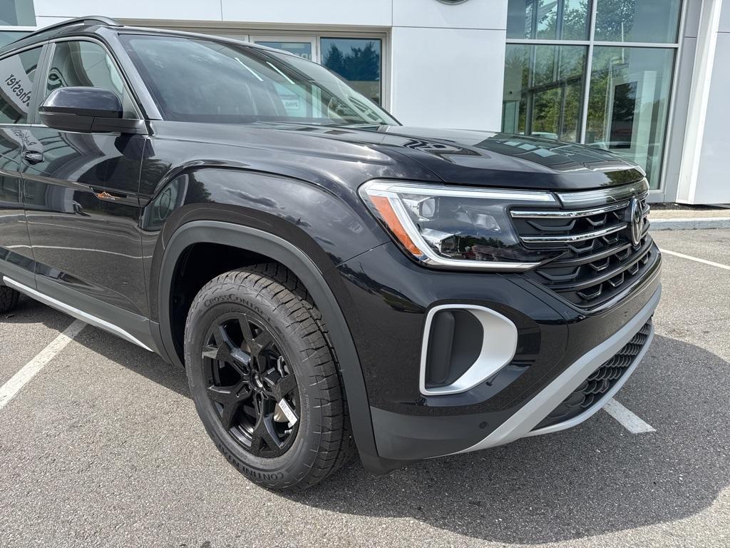 new 2026 Volkswagen Atlas car, priced at $47,208