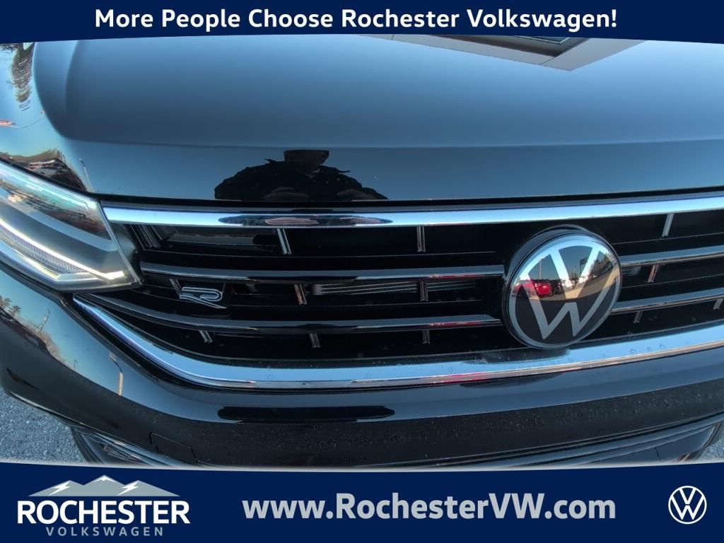 new 2024 Volkswagen Tiguan car, priced at $33,576