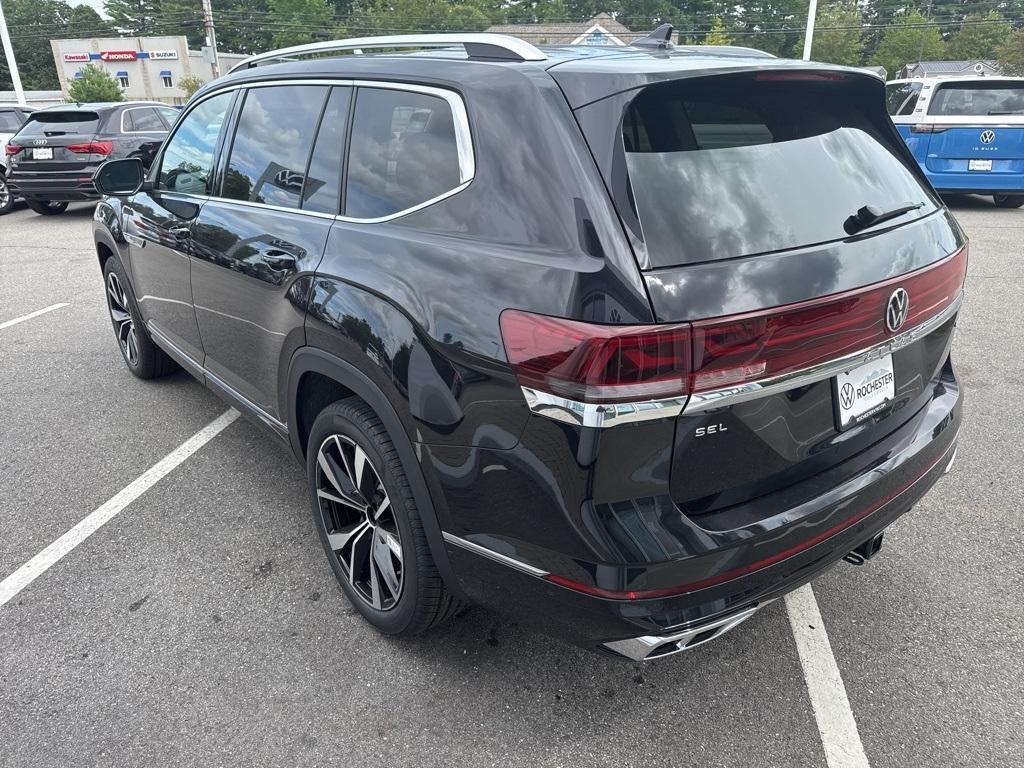 new 2025 Volkswagen Atlas car, priced at $50,325