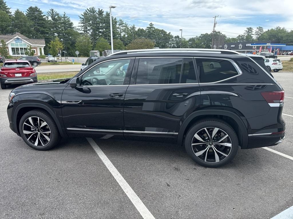 new 2025 Volkswagen Atlas car, priced at $50,325