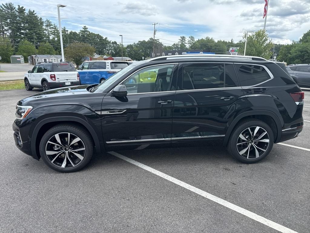 new 2025 Volkswagen Atlas car, priced at $50,325