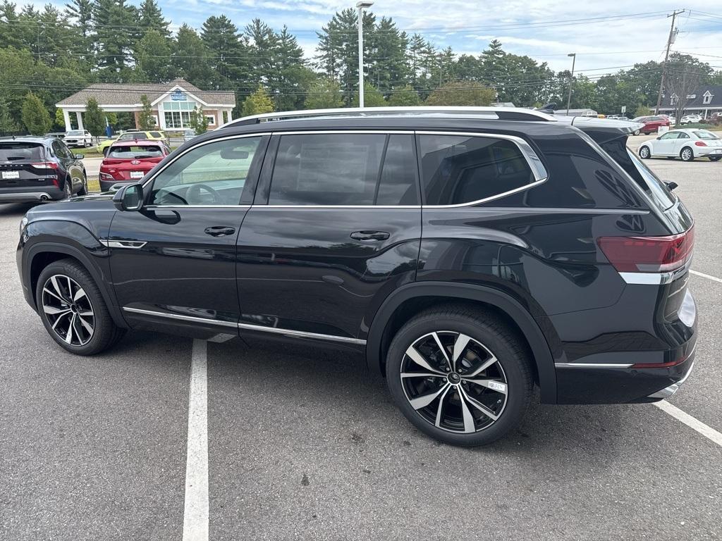 new 2025 Volkswagen Atlas car, priced at $50,325