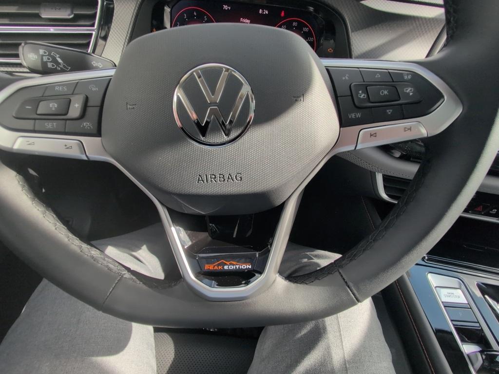 new 2025 Volkswagen Atlas car, priced at $43,885
