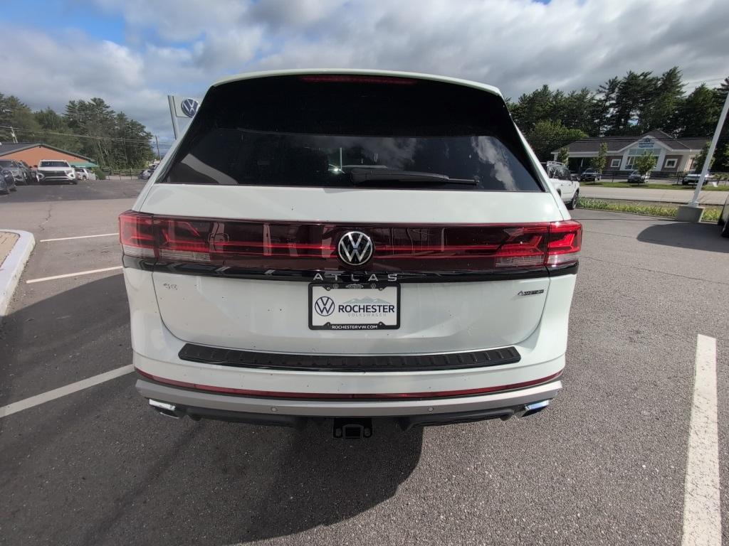 new 2025 Volkswagen Atlas car, priced at $43,885