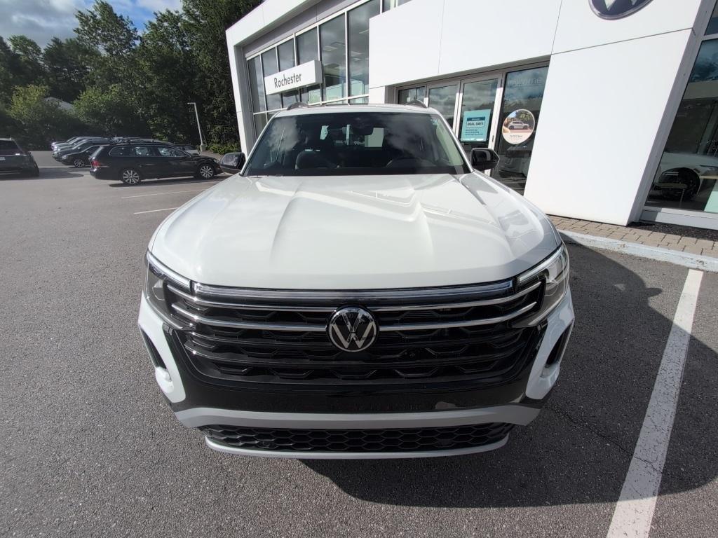 new 2025 Volkswagen Atlas car, priced at $43,885