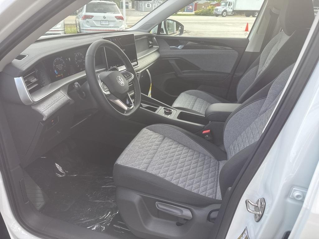 new 2025 Volkswagen Tiguan car, priced at $31,170