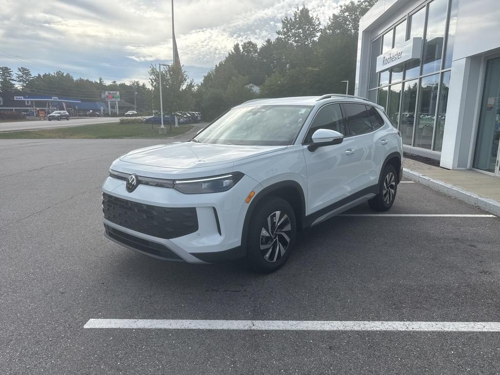 new 2025 Volkswagen Tiguan car, priced at $31,170