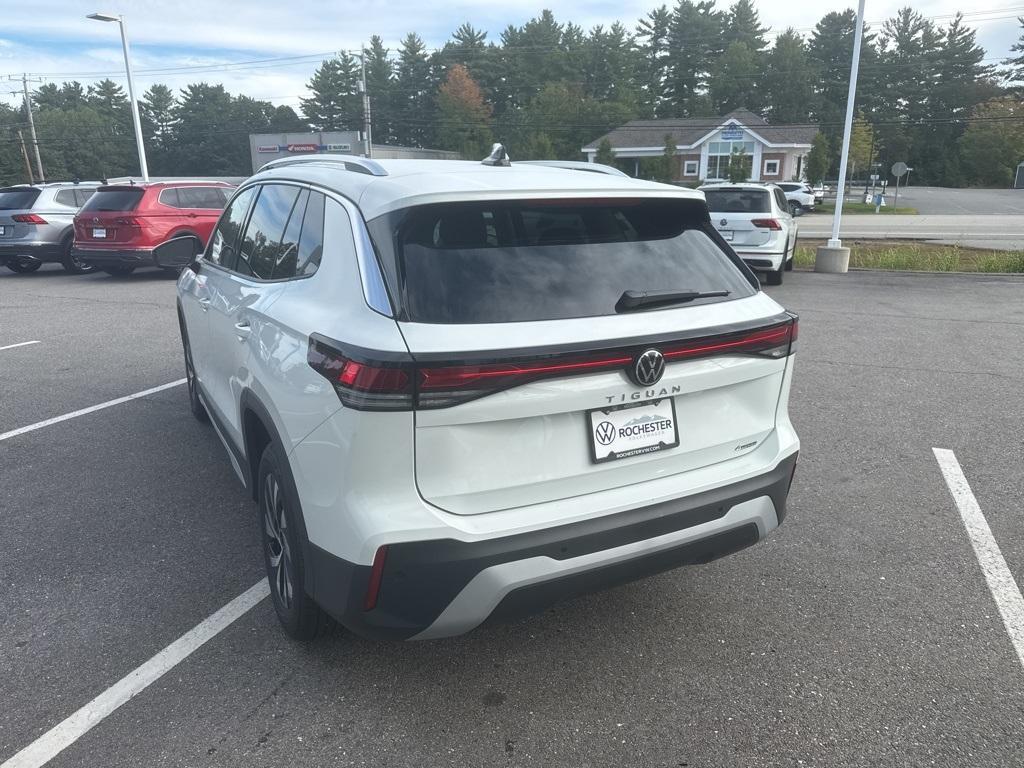 new 2025 Volkswagen Tiguan car, priced at $31,170