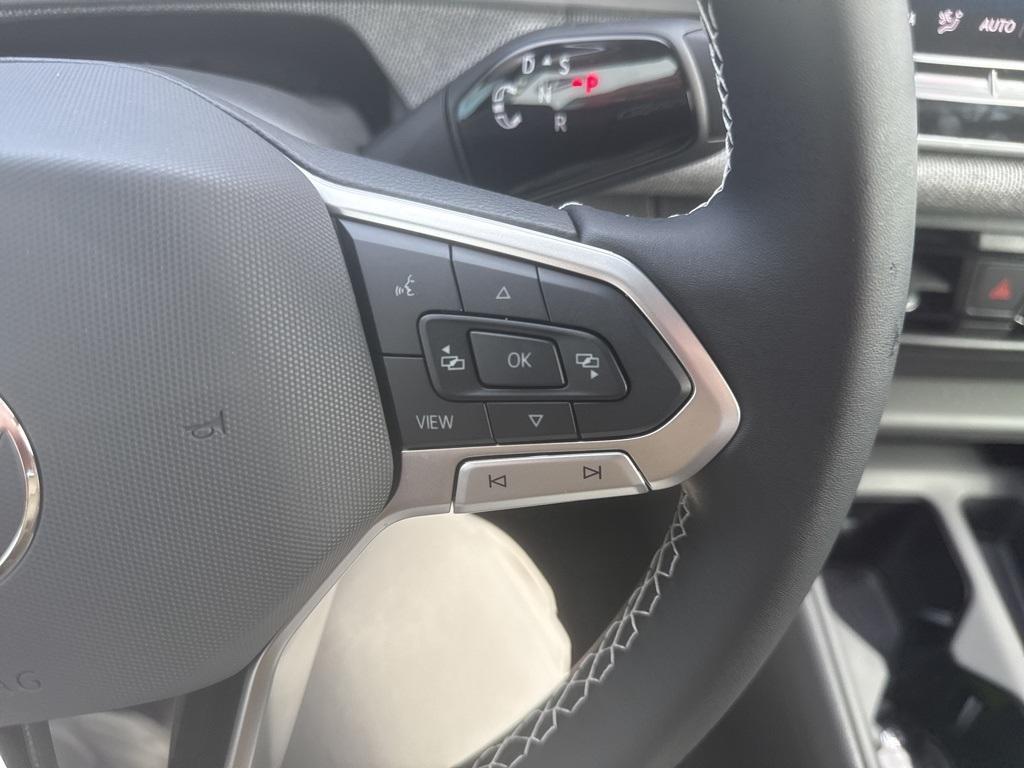 new 2025 Volkswagen Tiguan car, priced at $31,170