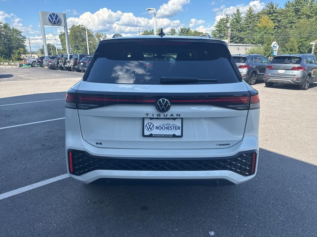new 2025 Volkswagen Tiguan car, priced at $37,992