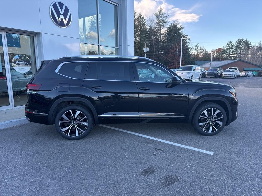 new 2026 Volkswagen Atlas car, priced at $54,320