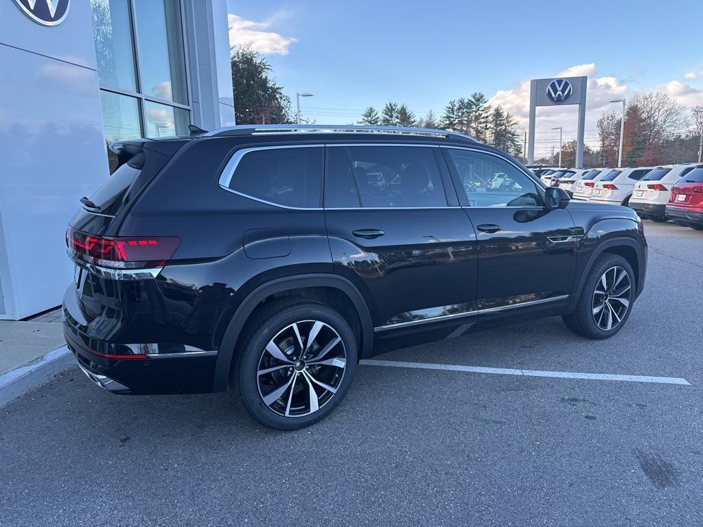 new 2026 Volkswagen Atlas car, priced at $54,320