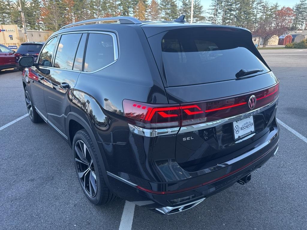 new 2026 Volkswagen Atlas car, priced at $54,320