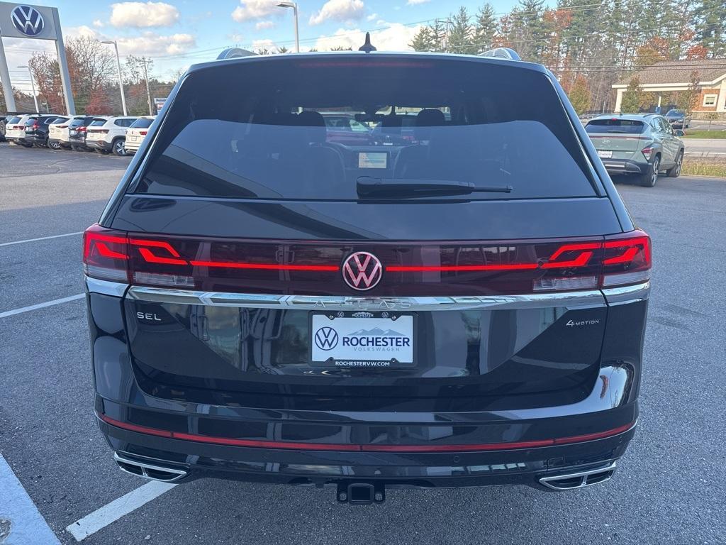 new 2026 Volkswagen Atlas car, priced at $54,320