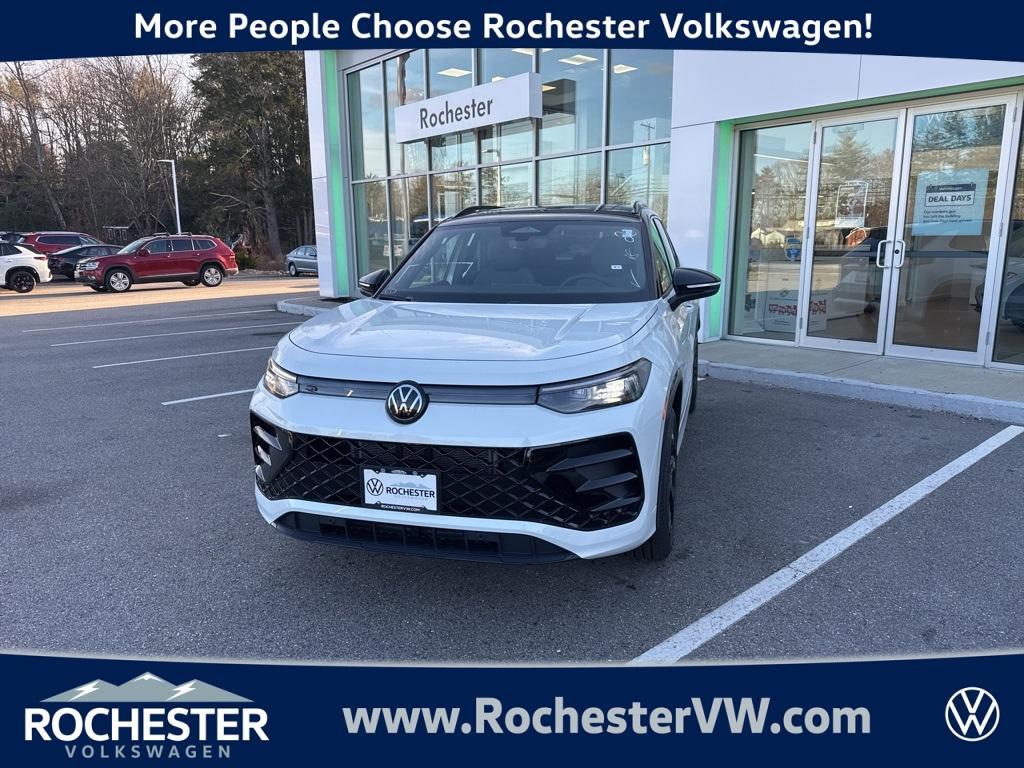 new 2026 Volkswagen Tiguan car, priced at $40,196