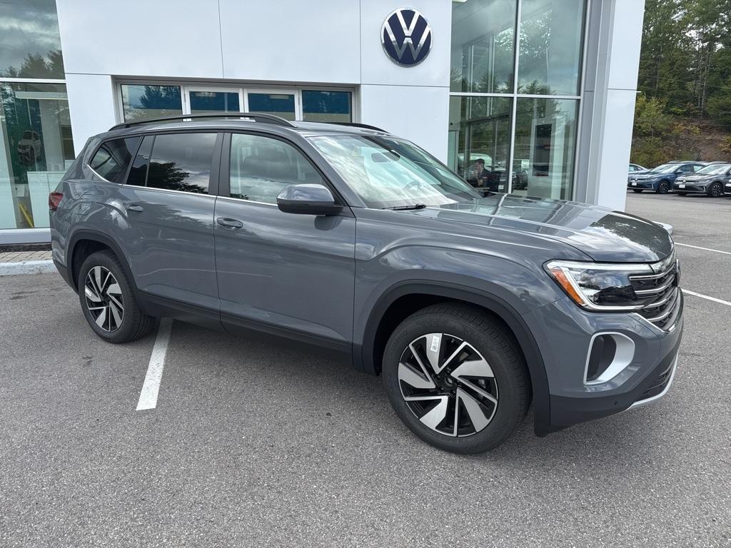 new 2026 Volkswagen Atlas car, priced at $46,273