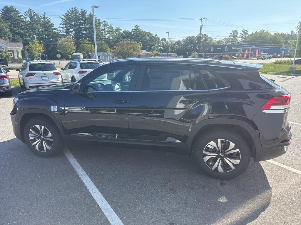 new 2026 Volkswagen Atlas Cross Sport car, priced at $40,169