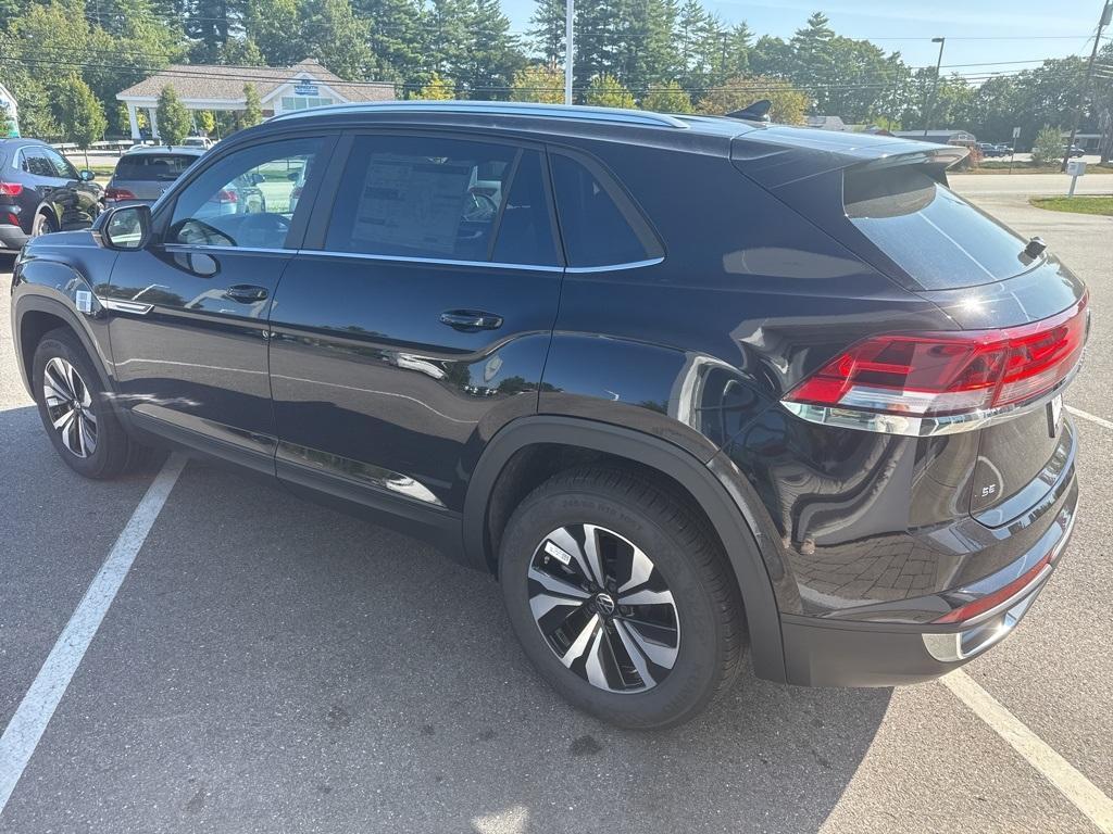 new 2026 Volkswagen Atlas Cross Sport car, priced at $40,169