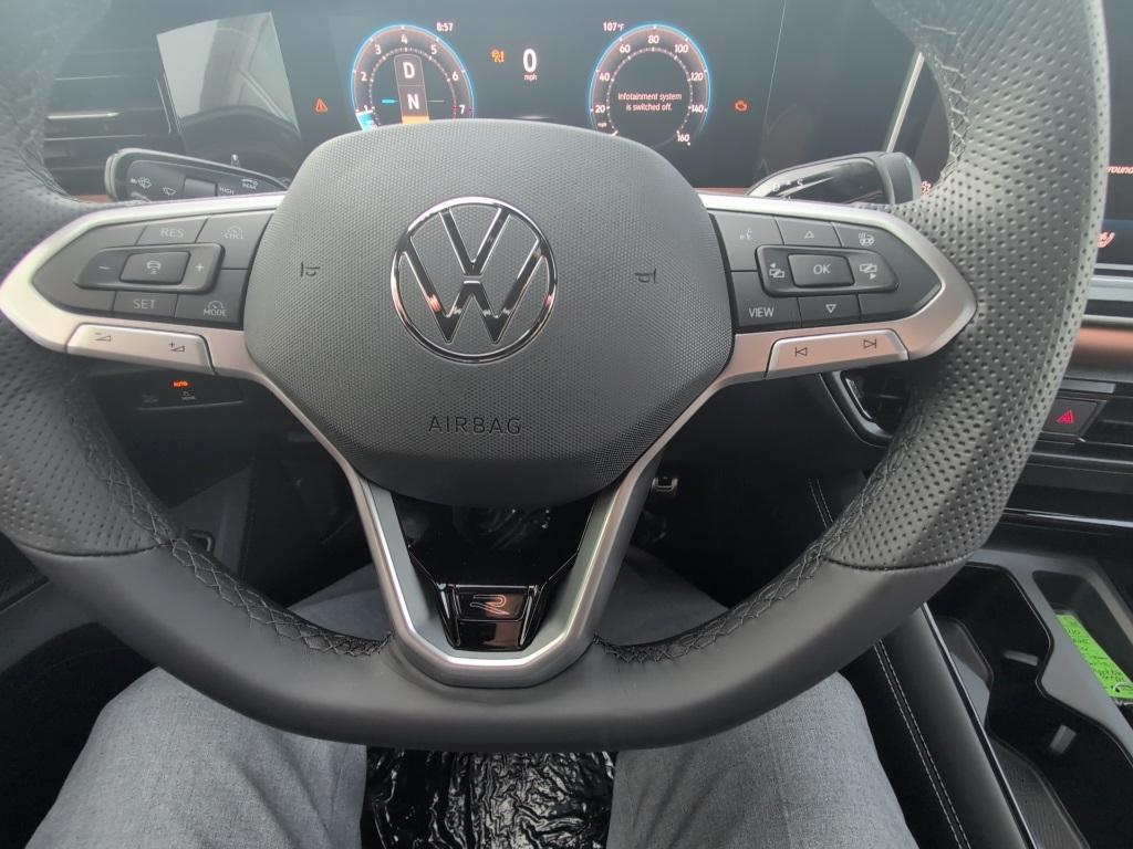 new 2025 Volkswagen Tiguan car, priced at $39,931