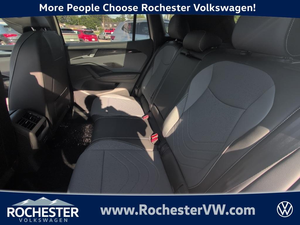 new 2025 Volkswagen Tiguan car, priced at $37,426