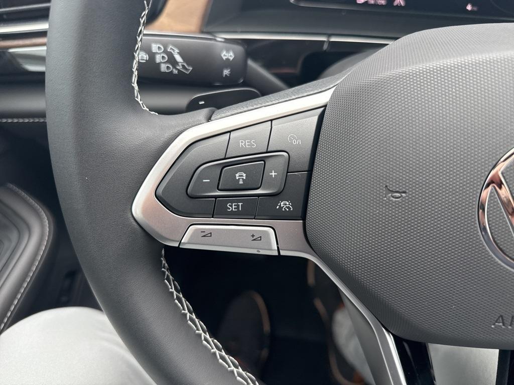 new 2026 Volkswagen Atlas car, priced at $46,517