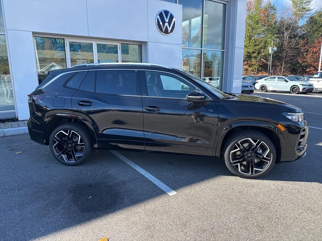 new 2026 Volkswagen Tiguan car, priced at $43,074