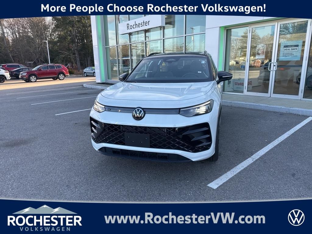 new 2026 Volkswagen Tiguan car, priced at $40,196