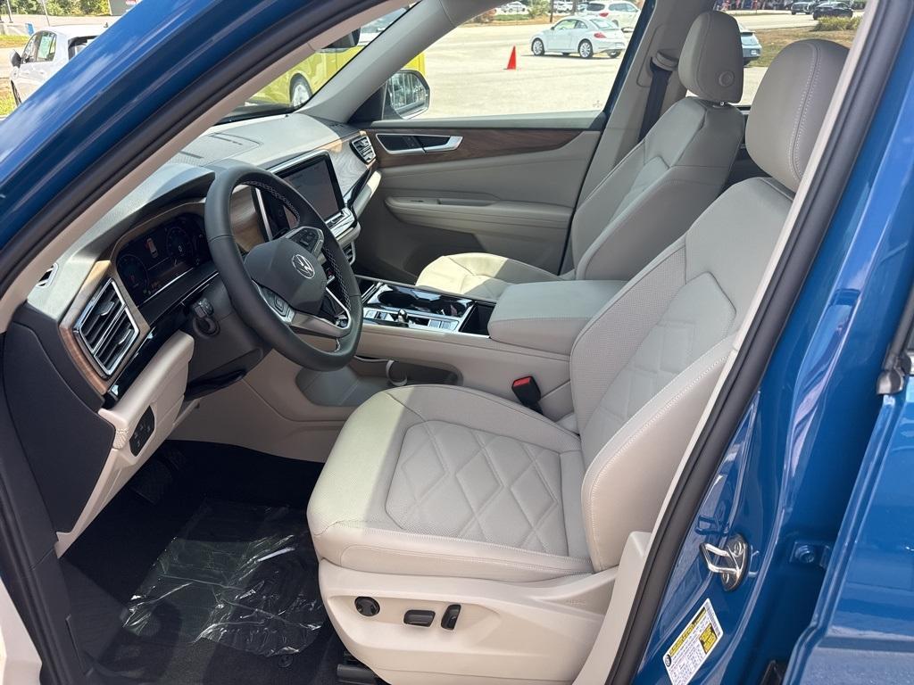 new 2026 Volkswagen Atlas car, priced at $46,350