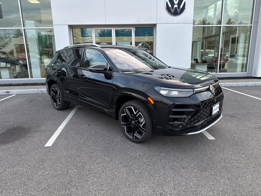 new 2026 Volkswagen Tiguan car, priced at $43,580