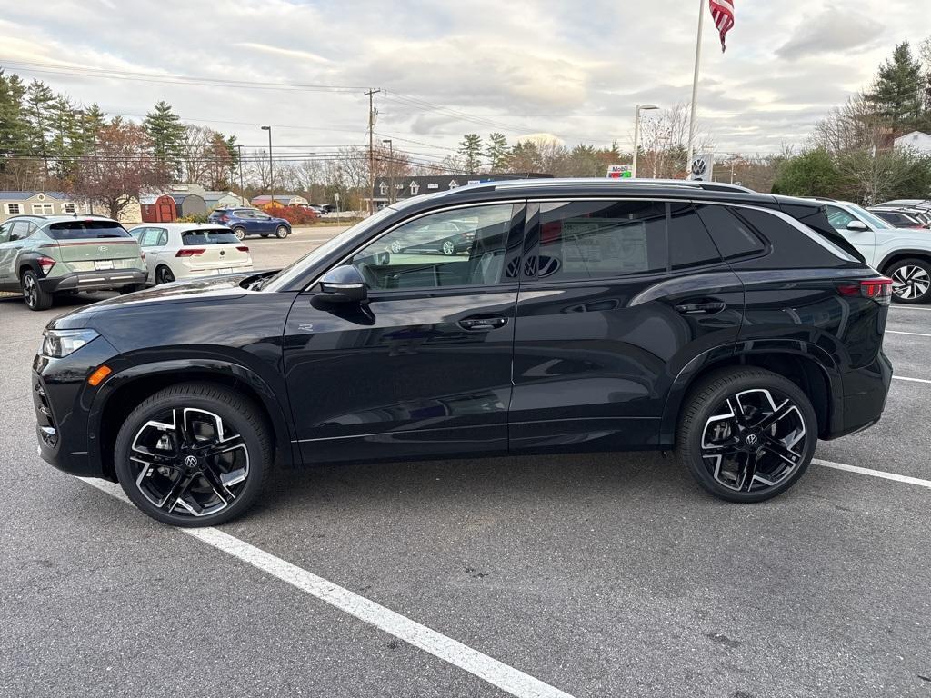 new 2026 Volkswagen Tiguan car, priced at $43,580