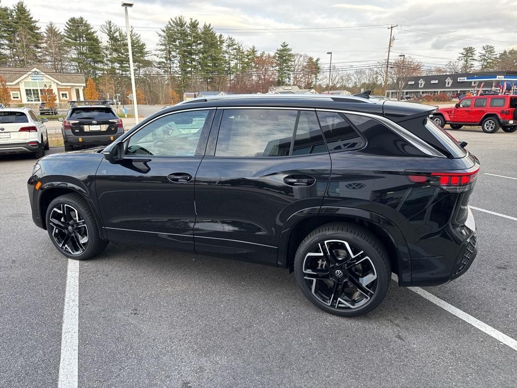 new 2026 Volkswagen Tiguan car, priced at $43,580