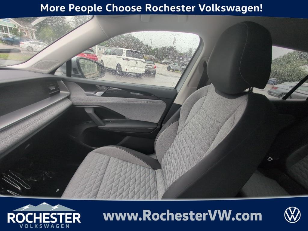 new 2025 Volkswagen Tiguan car, priced at $30,716
