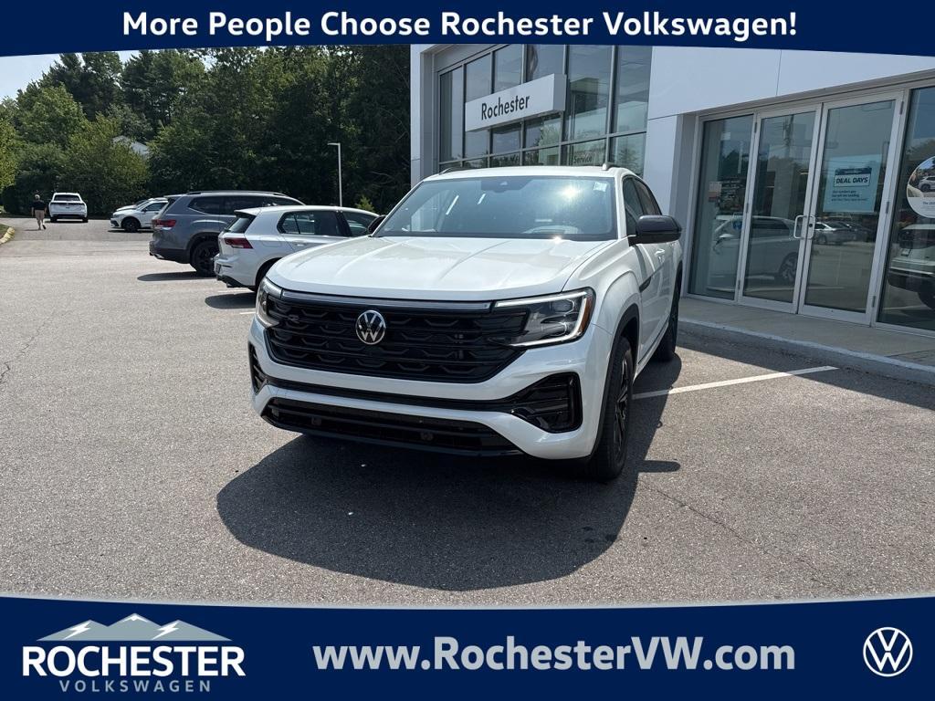new 2025 Volkswagen Atlas Cross Sport car, priced at $47,225