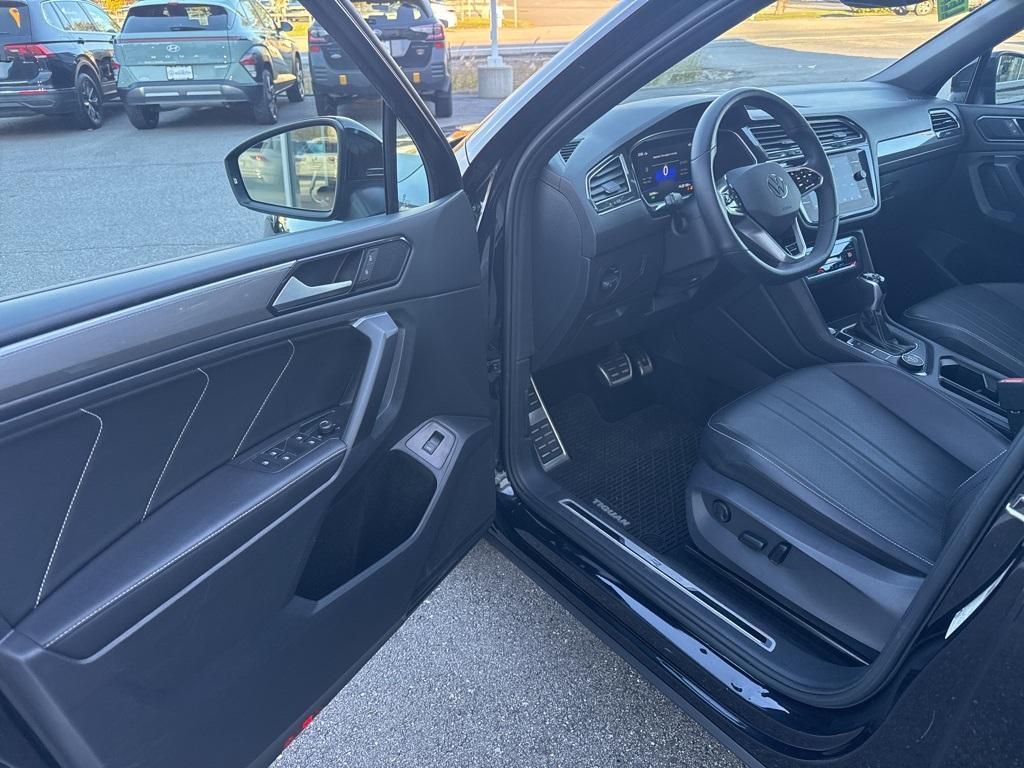 used 2022 Volkswagen Tiguan car, priced at $24,986