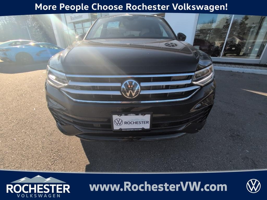 new 2024 Volkswagen Tiguan car, priced at $33,835